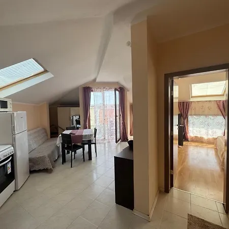Apartment Триумф