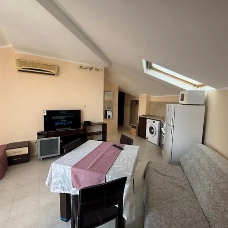 Apartment Триумф Sveti Vlas